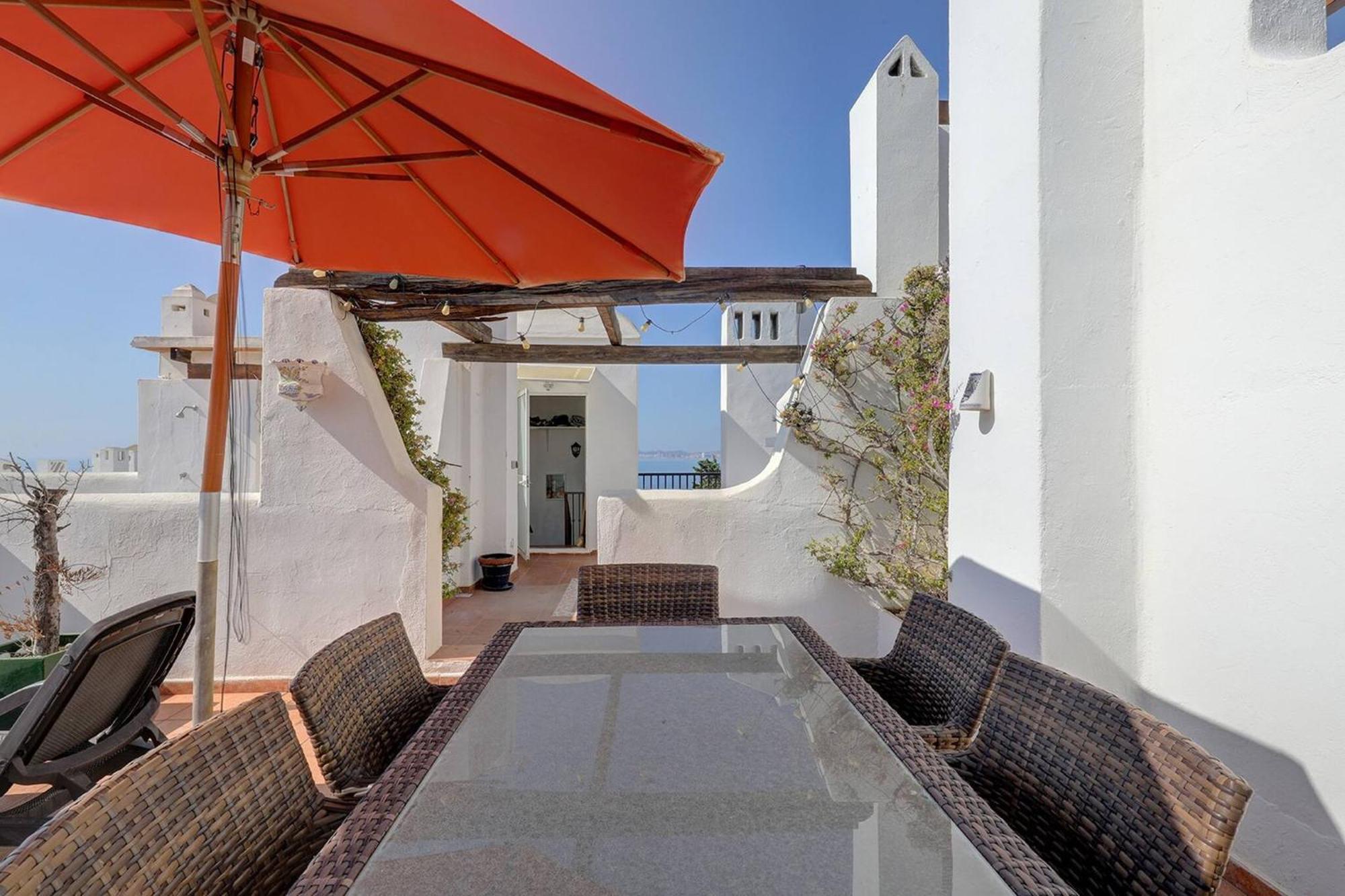 082 - Stunning Sea Views Beachfront Apartment Benalmádena Eksteriør bilde
